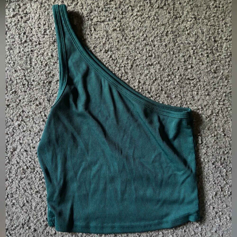 Asymmetrical tank top